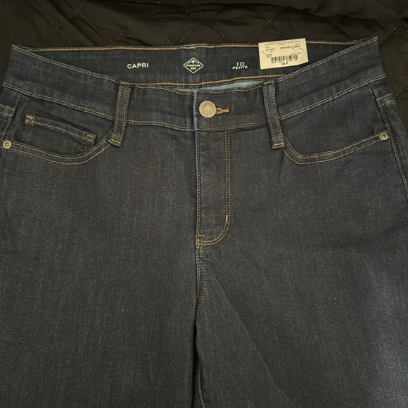 Women’s capri - Picture 2 of 4